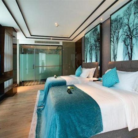 Xana Hotelle-Hotel Luzhou Baizitu Square Εξωτερικό φωτογραφία