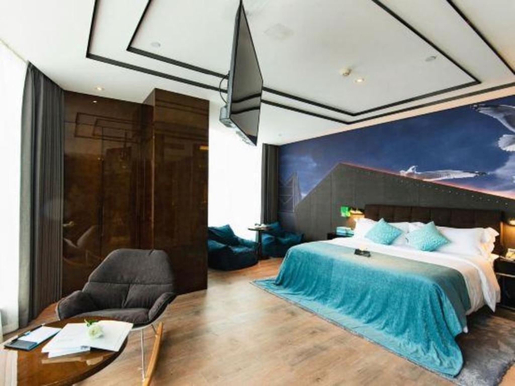 Xana Hotelle-Hotel Luzhou Baizitu Square Εξωτερικό φωτογραφία