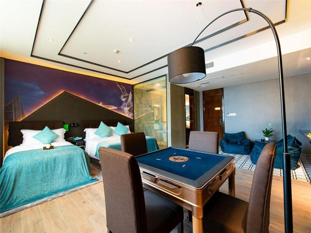 Xana Hotelle-Hotel Luzhou Baizitu Square Εξωτερικό φωτογραφία