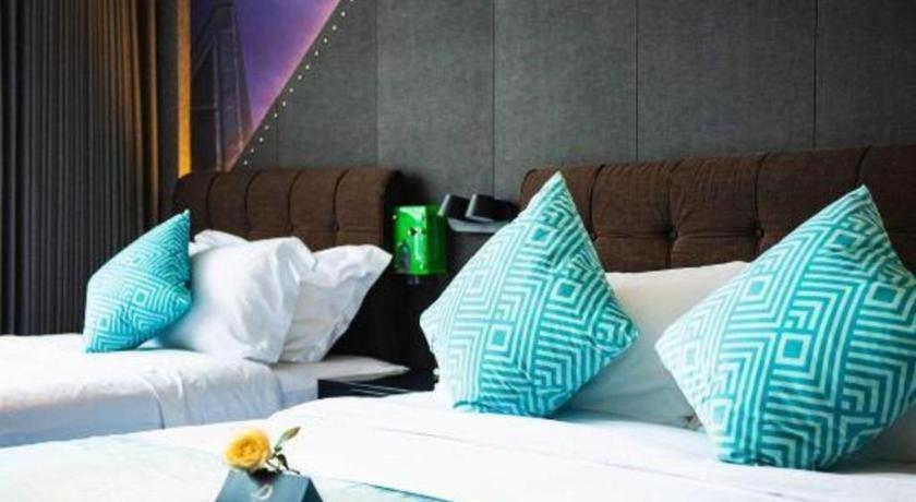 Xana Hotelle-Hotel Luzhou Baizitu Square Εξωτερικό φωτογραφία