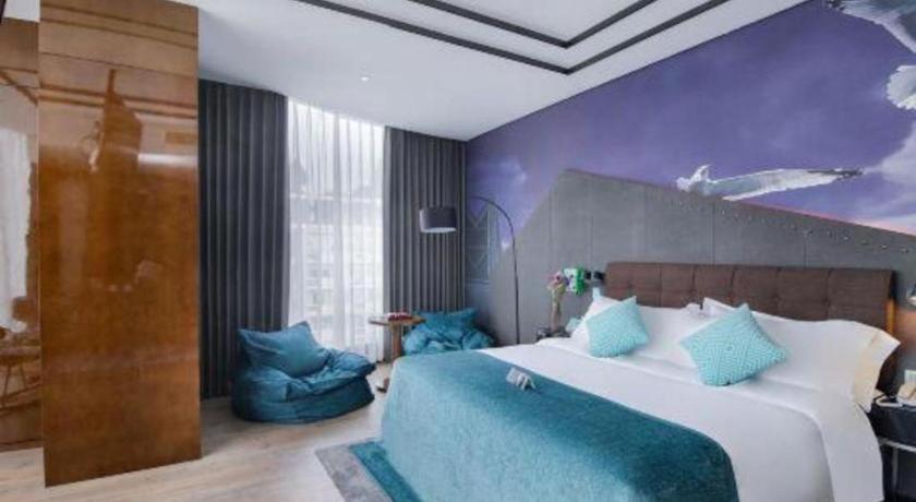 Xana Hotelle-Hotel Luzhou Baizitu Square Εξωτερικό φωτογραφία
